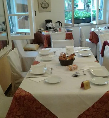 Hotel Gabbiano 2*